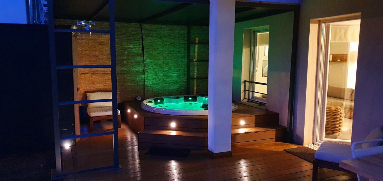 Le Coeur Du Saphir Apartment โทนง-เลส์-แบงส์ ภายนอก รูปภาพ