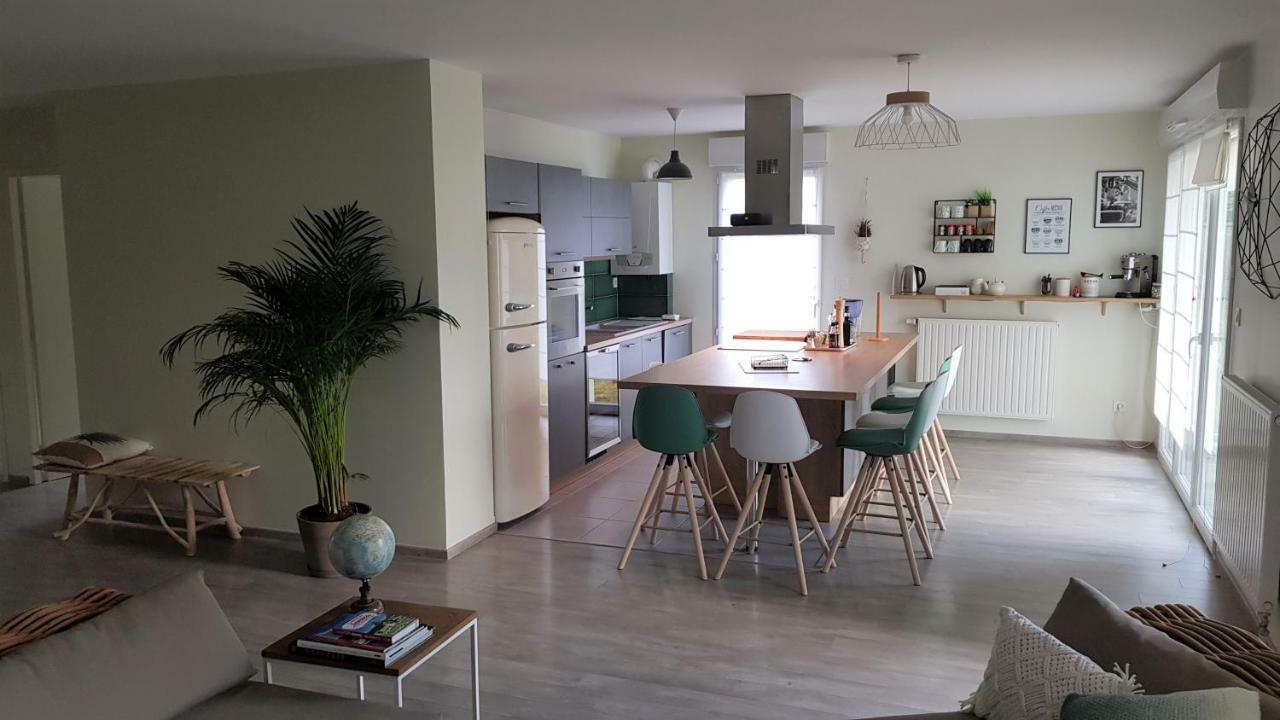 Le Coeur Du Saphir Apartment โทนง-เลส์-แบงส์ ภายนอก รูปภาพ