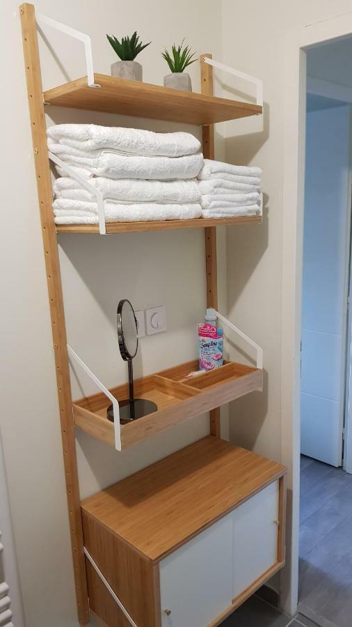 Le Coeur Du Saphir Apartment โทนง-เลส์-แบงส์ ภายนอก รูปภาพ