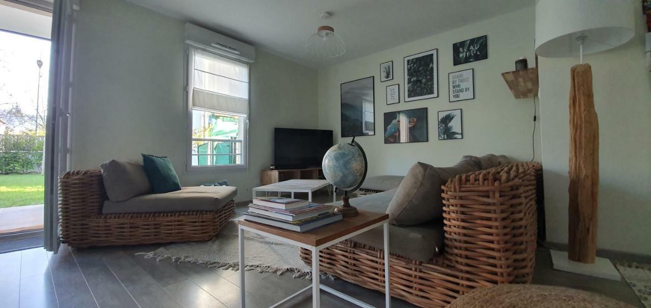Le Coeur Du Saphir Apartment โทนง-เลส์-แบงส์ ภายนอก รูปภาพ